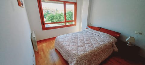 Apartamento con 2 habitaciones y 2 baños junto a Valladolid Apartment in Valladolid