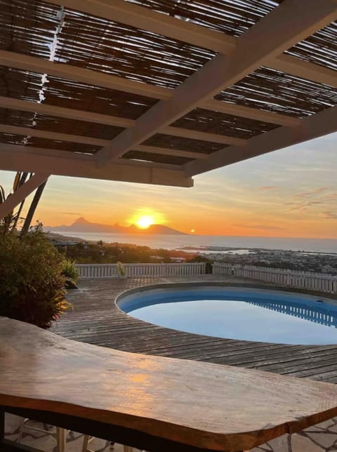 Pool view, Sea view, Sunset, sunbed