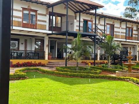 Hotel Pliosaurio Campestre Hotel in Cundinamarca, Colombia