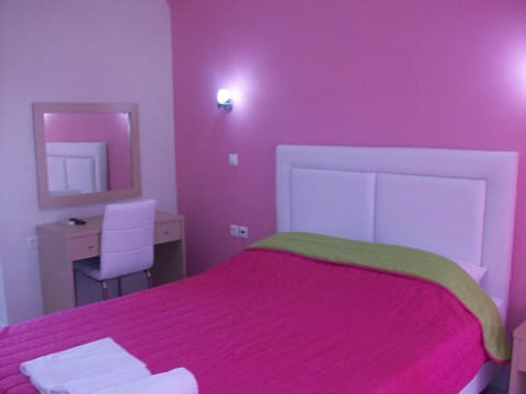 Mavridis Rooms Apartment in Nikiti