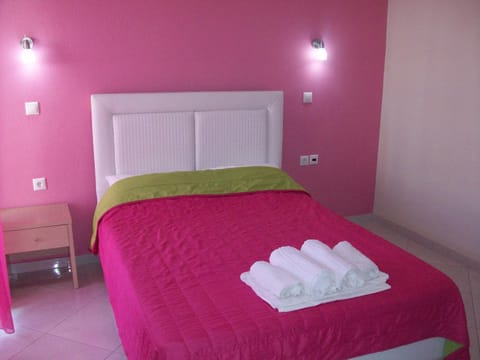 Mavridis Rooms Apartment in Nikiti