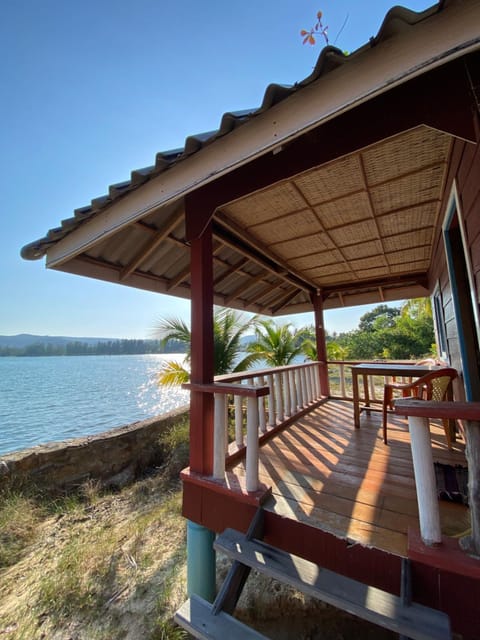 Property building, Balcony/Terrace