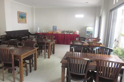 Hotel Warta Dua Hotel in Denpasar