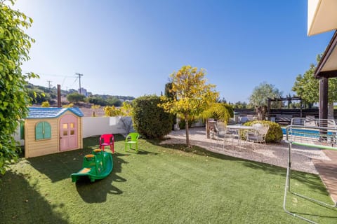 Patio, Garden, Garden view