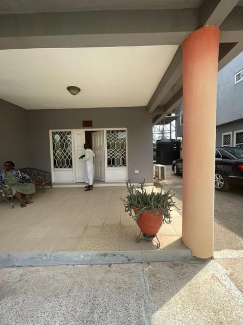 Wallace Winful Place Bed and Breakfast in Accra