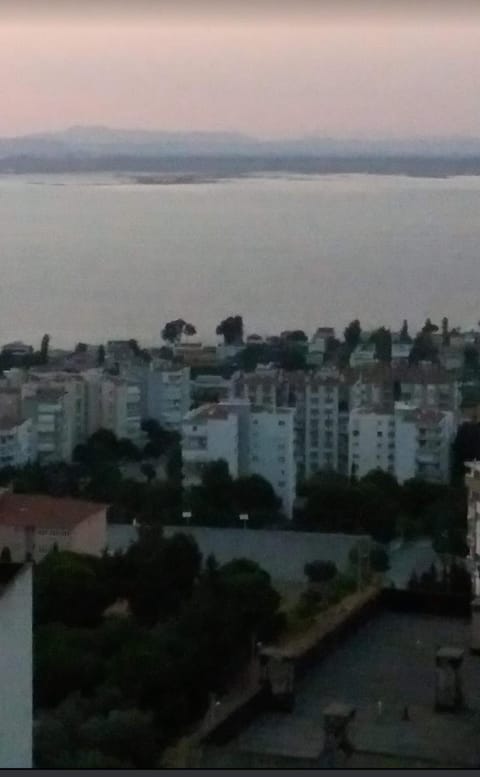 Sahil rezidans Condo in Izmir