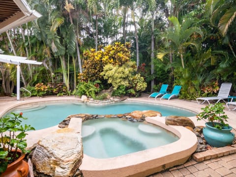 Pool Party Both House in Holmes Beach