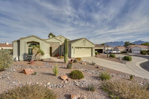 Green Valley Getaway Near Golfing Pool Access! Haus in Green Valley