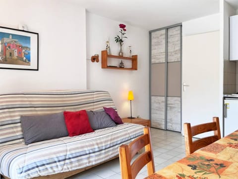 Appartement Le Lavandou, 2 pièces, 6 personnes - FR-1-251-530 Wohnung in Le Lavandou