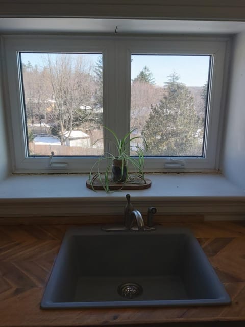 2 bedroom apartment in historical home Copropriété in Barrie