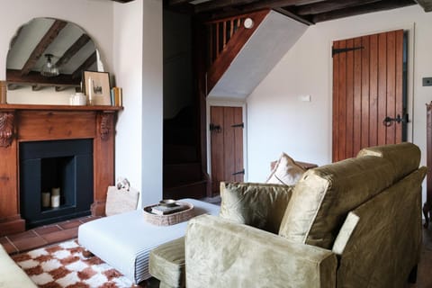 Luxury family and dog friendly cottage in North Norfolk, Aylsham House in Broadland District