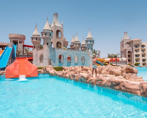 Serenity Fun City Resort in Hurghada
