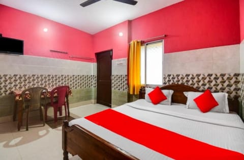 Goroomgo Sri Jagannath Nibas Puri Hotel in Puri