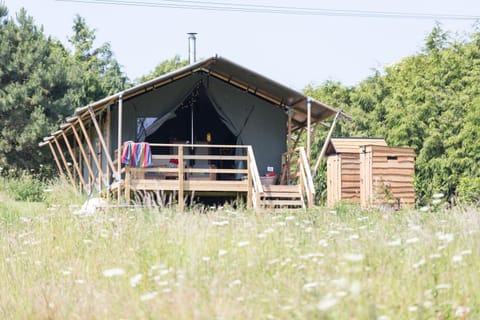 Sibbecks Farm Glamping Luxury tent in Godshill