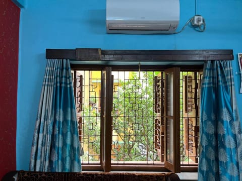 Day, View (from property/room), air conditioner