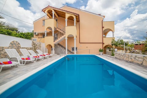 Property building, Pool view, Swimming pool