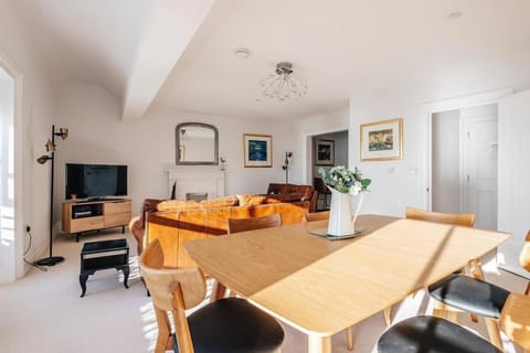 The Penthouse Westhaven Aberdyfi Apartment in Aberdyfi