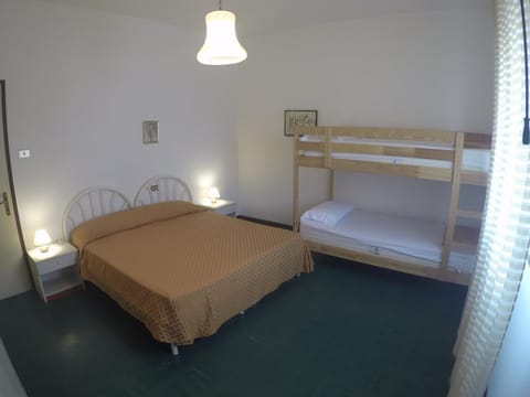 Photo of the whole room, Bedroom, bunk bed