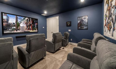 EC355 - The Themepark Palace with Home Theater at Encore Casa in Bay Lake