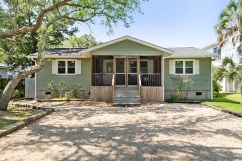 1018 East Cooper House in Folly Beach