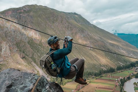 Skylodge Adventure Suites Nature lodge in Department of Cusco