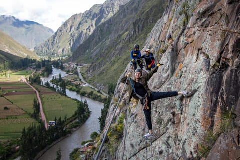 Skylodge Adventure Suites Lodge nature in Department of Cusco