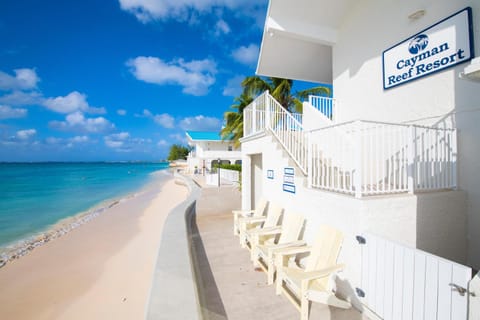 Nearby landmark, Day, Natural landscape, View (from property/room), Balcony/Terrace, Beach, Sea view, sunbed