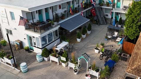 Inner courtyard view