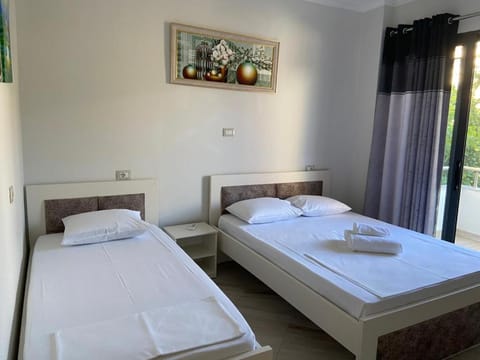 Hotel Fabio Apartment in Ksamil