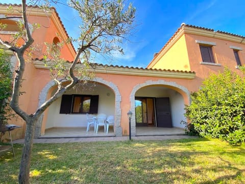 Property building, Garden view