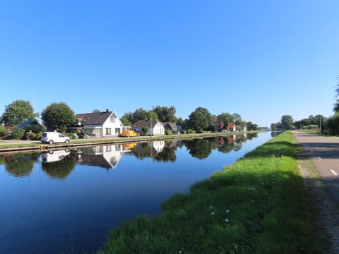 B & B de Pinguin Bed and Breakfast in Overijssel (province)