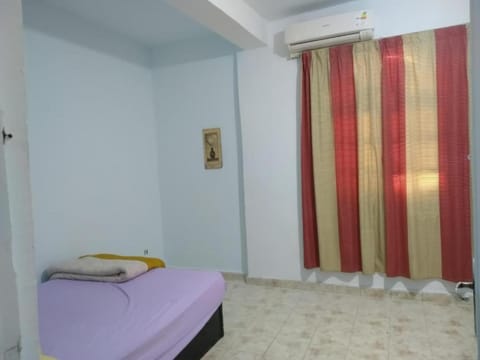 cairo center guest house female only Condominio in Cairo