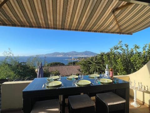 Villa Hameaux du soleil Apartment in Ajaccio