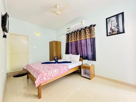 Blue Orchid Holiday Home Hotel in Baga