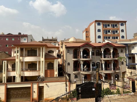 Kc luxury Condominio in Yaoundé
