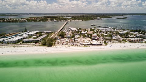 Island Daze House in Bradenton Beach