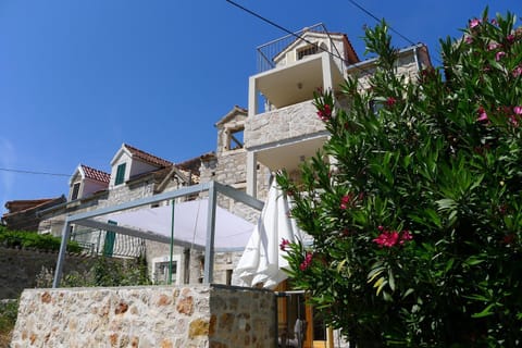 Stone House Nana Haus in Šibenik