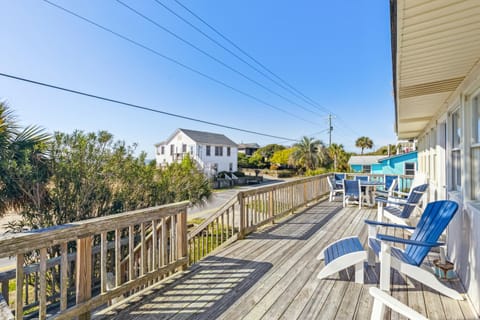 Beach Nuts 2 House in Folly Beach