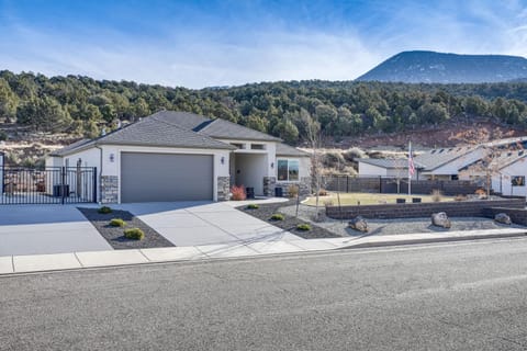 Cedar City Home with Mountain Views and Hiking Trails! House in Cedar City
