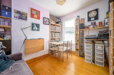 The Music and Poetry House Vacation rental in Belfast