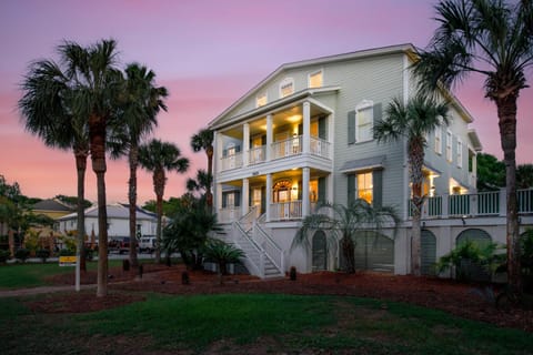 2 55th Avenue House in Isle of Palms