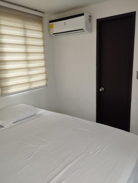 apartamento cerca al aeropuerto parqueadero privado conjunto cerrado bilbao Apartment in Cúcuta