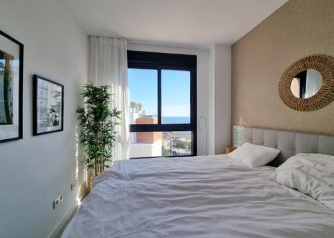 Beautiful Middel Views Apartment with pool and gym Apartment in Fuengirola