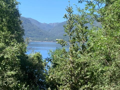 Balcony/Terrace, Garden view, Lake view, Mountain view