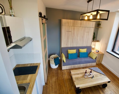 -Studio lumineux-CLIM-Parking-Métro à 80 mètres- Apartment in Toulouse