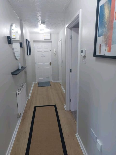 2 Bedroom Apartment Eigentumswohnung in Coventry