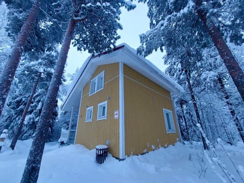 Property building, Day, Natural landscape, Winter