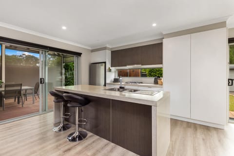 Modern home central to everything Maison in Bendigo