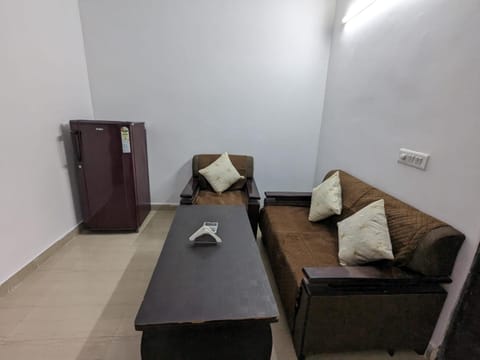 ABP Studio's Bed and Breakfast in Noida