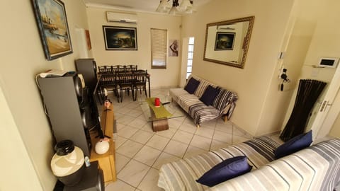 Garden Oasis Cottage Condo in Windhoek